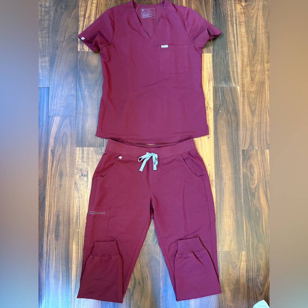 Figs Maroon Scrub Top and Jogger matching set